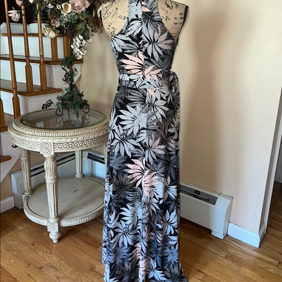 Veronica M  wrap dress size small - Picture 4 of 5